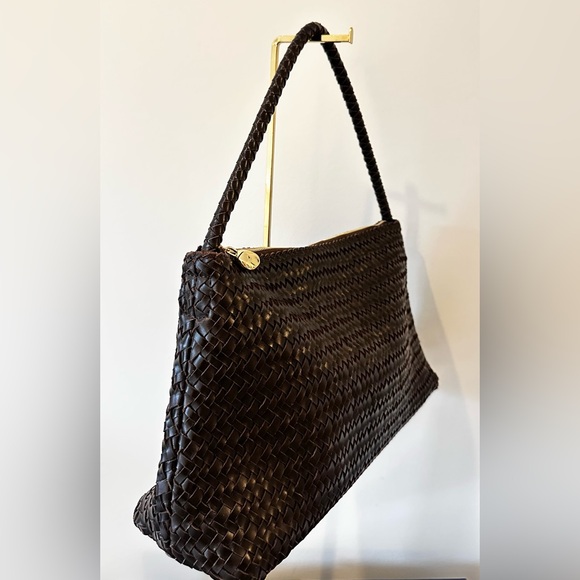 Madewell signature leather woven shoulder bag. Brown leather. - Picture 3 of 10